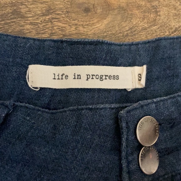 Double Button Boutique Shorts - Picture 3 of 3